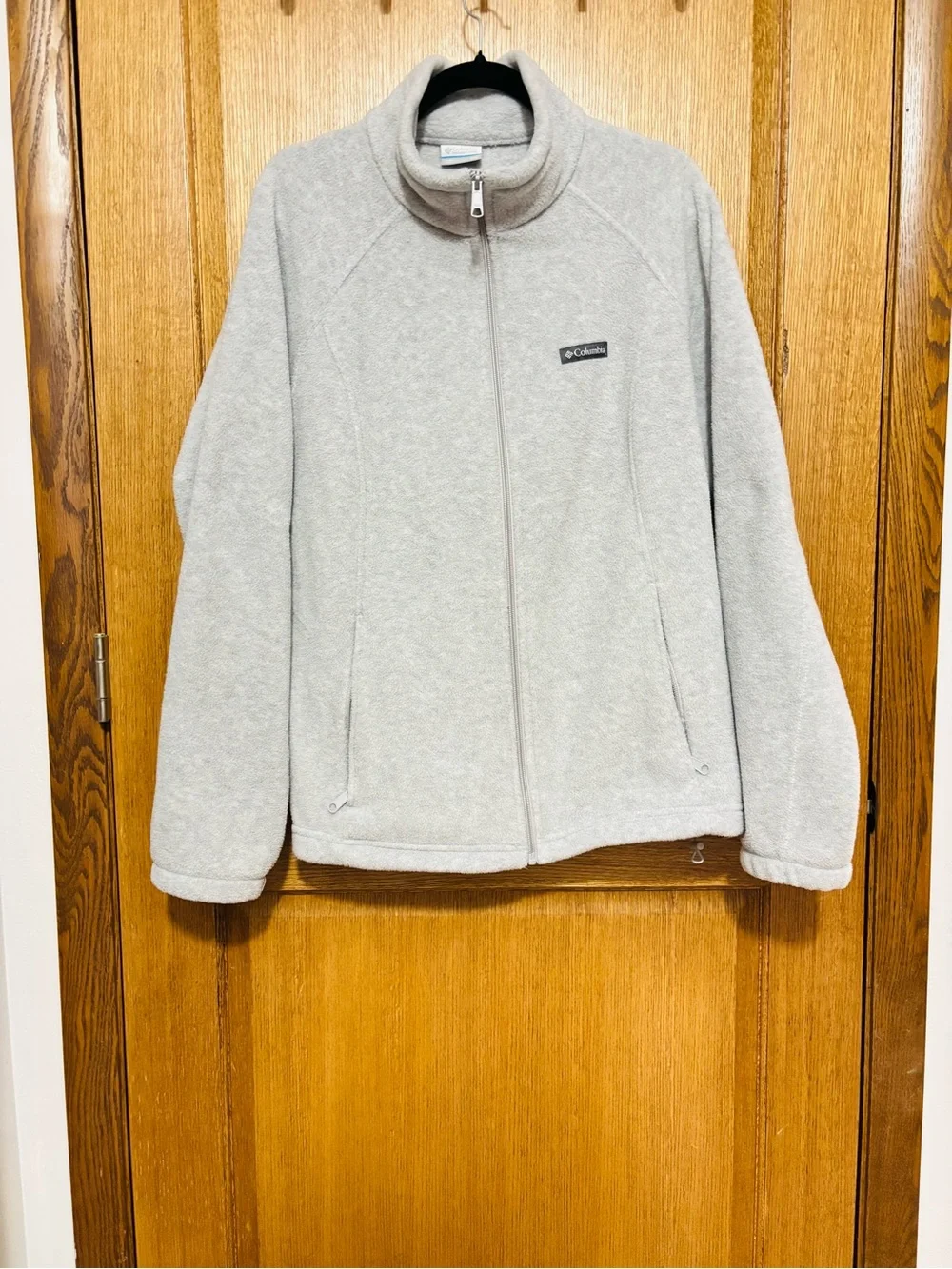 Columbia Light Gray Fleece Zip Jacket Women’s XXL Cozy Lightweight - Picture 1 of 3